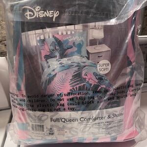 Disney Stitch Full/Queen Comforter & Full sheet set